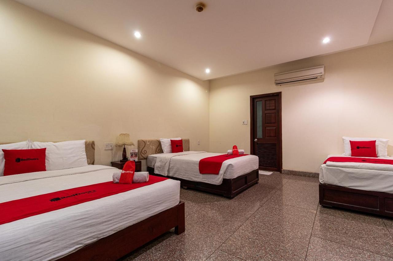 Reddoorz @ Nguyen Tat Thanh Street 岘港 外观 照片
