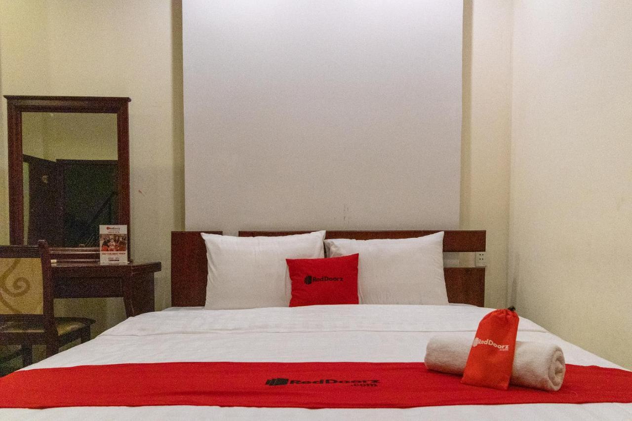 Reddoorz @ Nguyen Tat Thanh Street 岘港 外观 照片